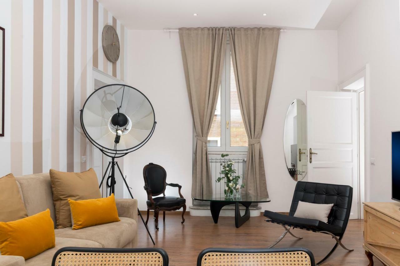 New! Spanish Step Design Apartment Rom Exterior foto